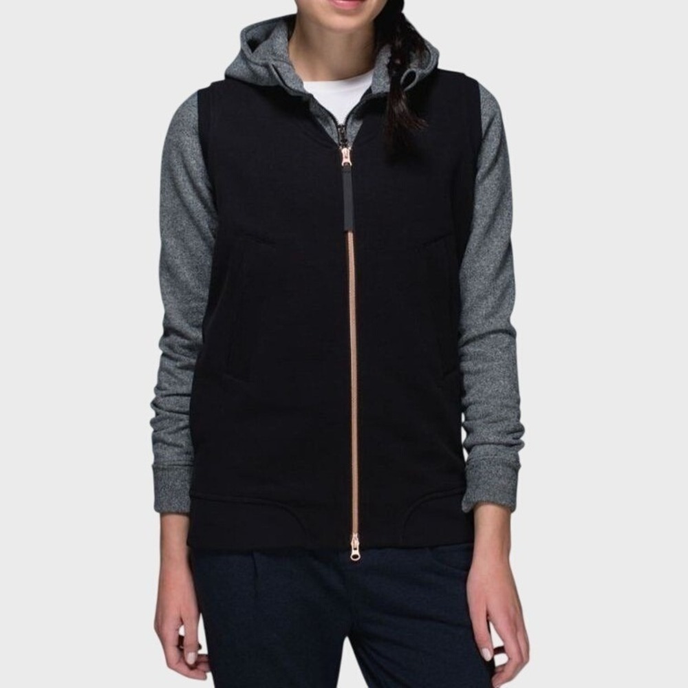 Lululemon Departure Vest Black 6 Athleisure Gorpcore Outdoors Minimalist NWT